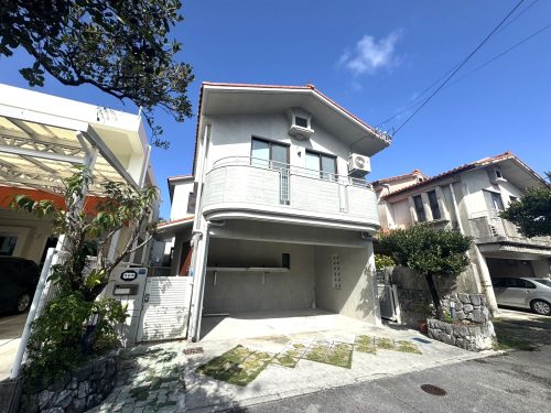 浦添市経塚一丁目戸建て